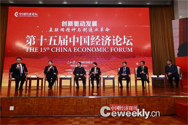 波伏瓦与桑塔格:“嗓门最大”女性主义者的困境
