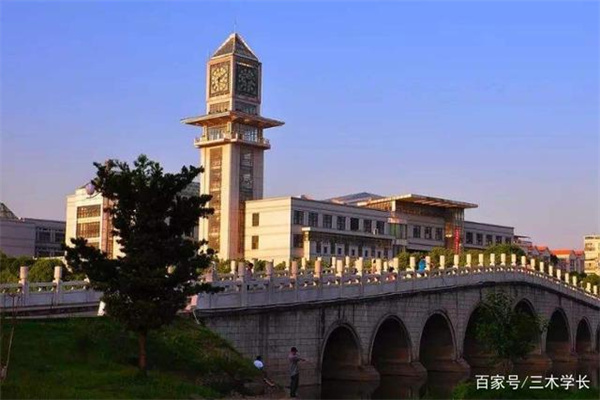 美联储“三把手”:关税将会导致美国物价上涨 目前没必要调整政策