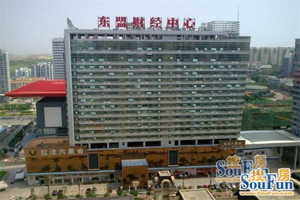和讯投顾刘进：千股跌停，情绪恐慌，行情何时才能重生？